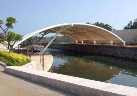 膜(mo)結(jie)構公(gong)司(si)告(gao)訴妳(ni)膜結(jie)構(gou)施(shi)工(gong)的(de)技(ji)術流程(cheng)