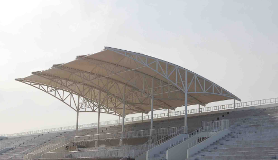 張(zhang)拉膜(mo)結(jie)構的特點有哪(na)些？