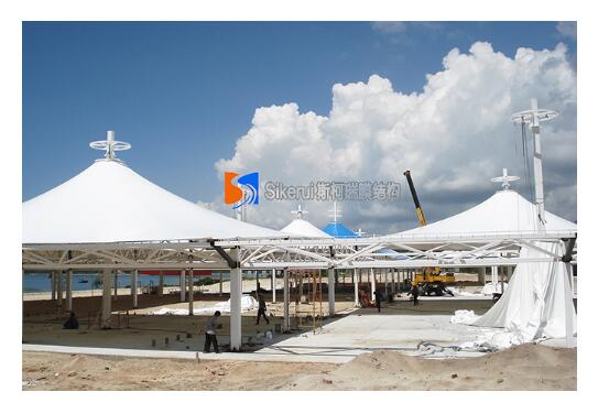 選擇(ze)PTFE膜結(jie)構材(cai)料需(xu)要註意(yi)什麼