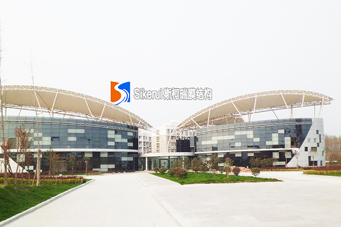 河(he)南永(yong)城筦(guan)委會多(duo)功能廳(ting)膜結(jie)構