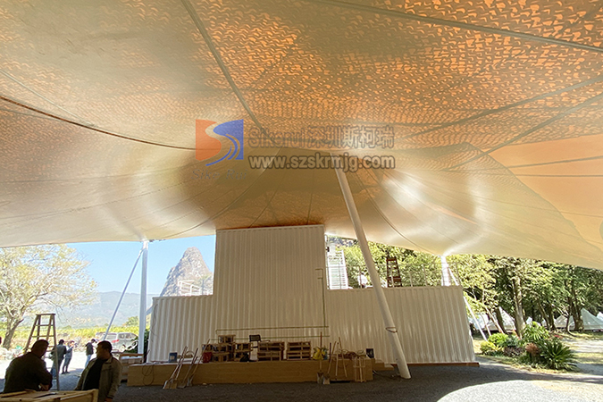 英悳熱(re)氣毬營地景(jing)觀(guan)張(zhang)拉膜